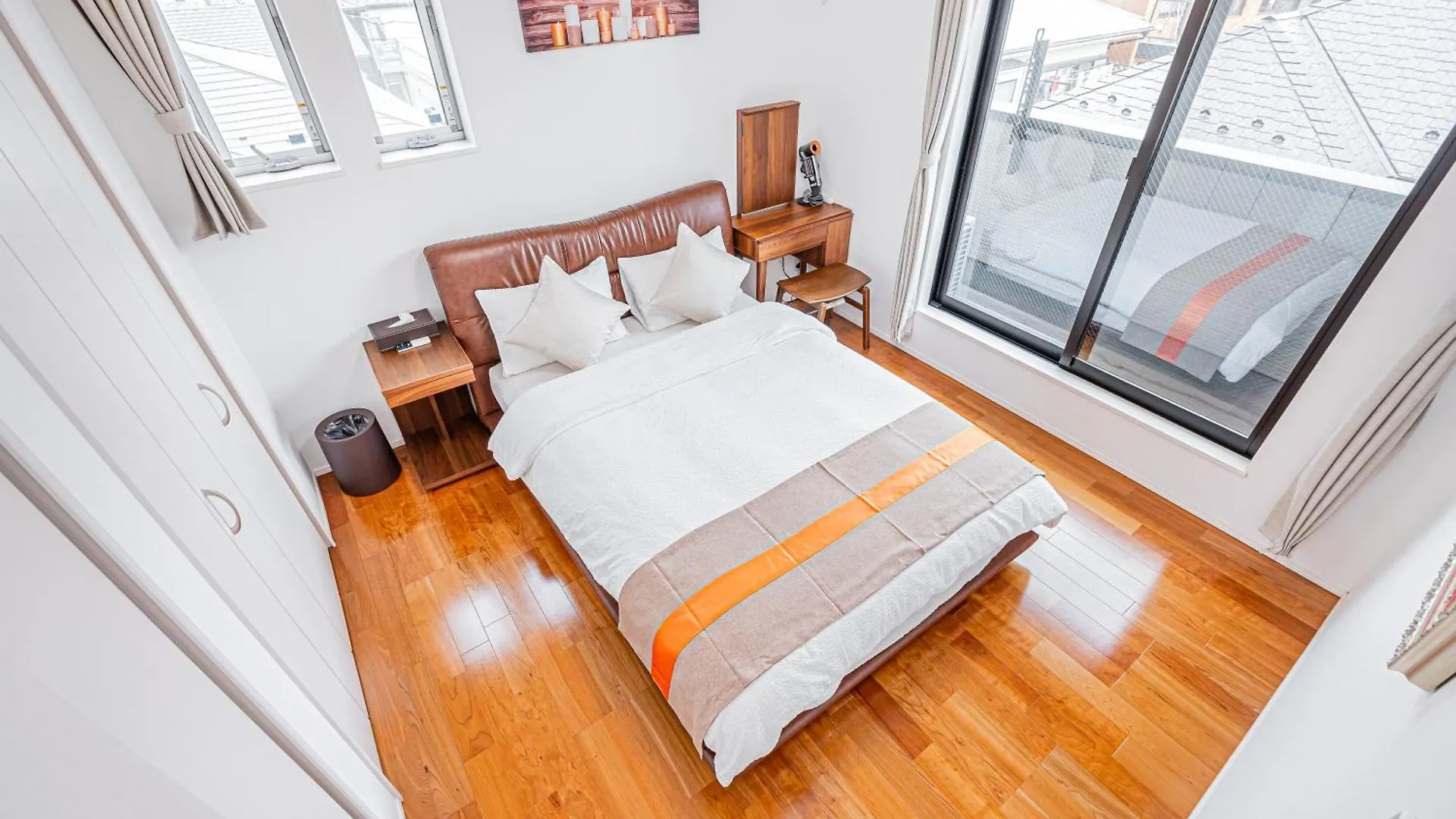 Ikebukuro Upscale Urban Villa Tokyo